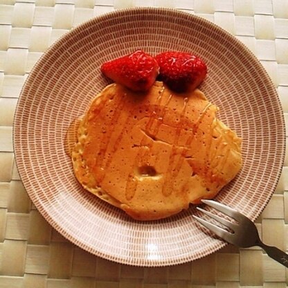 片栗粉を使ったホットケーキ、サクっとした食感が加わって、
おいしかったです。
休みの日の朝食にいただきました♪
ありがとうございます。